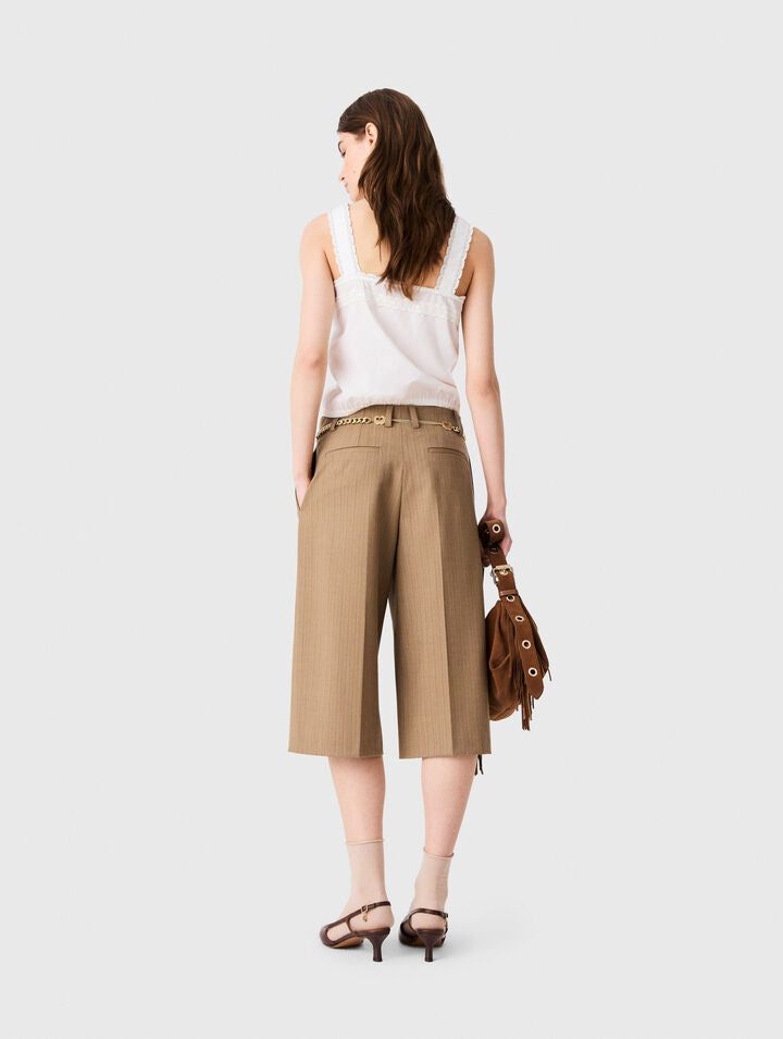 Tailored pleated Bermuda shorts - Beige - View 3